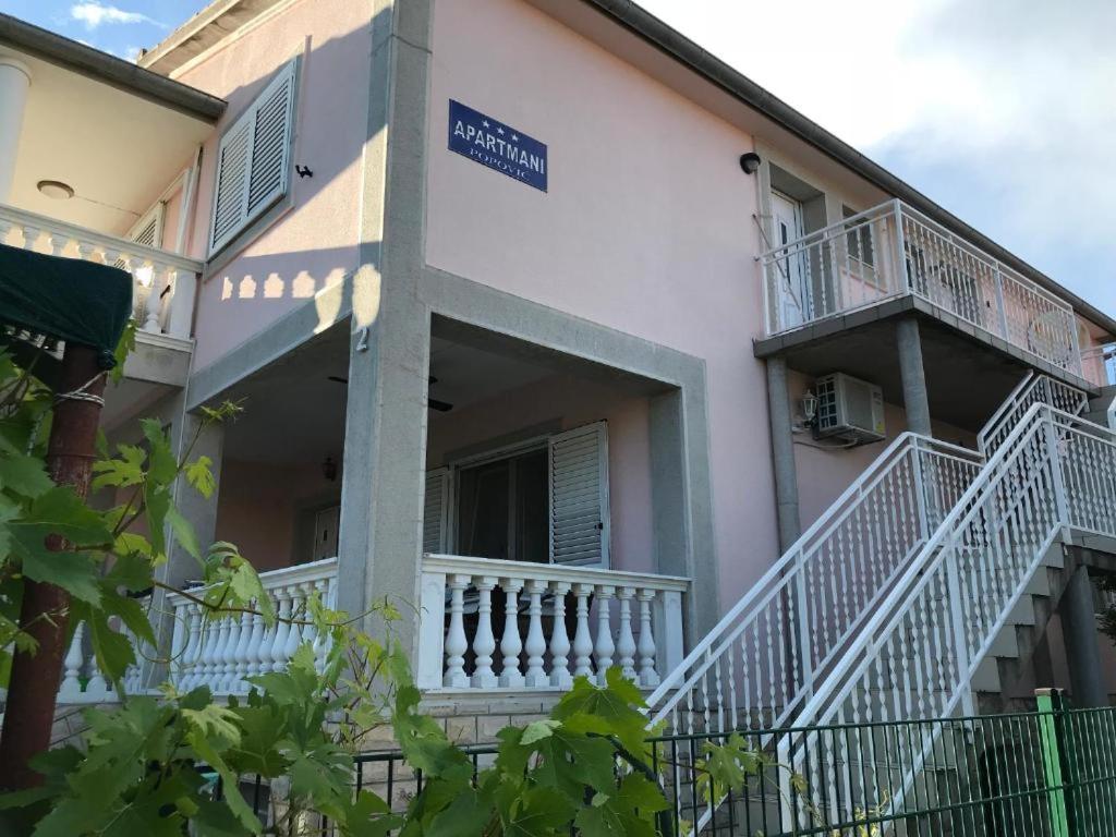 Apartment Pero Murter Eksteriør bilde