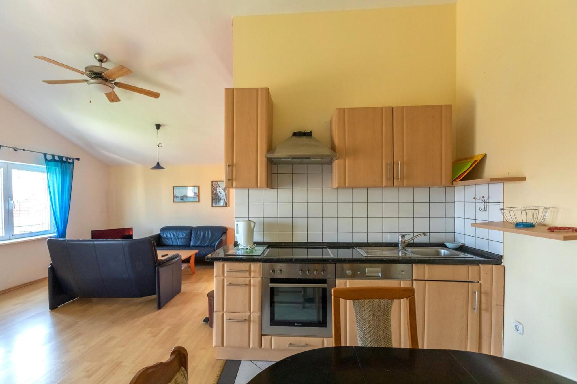 Apartment Pero Murter Eksteriør bilde
