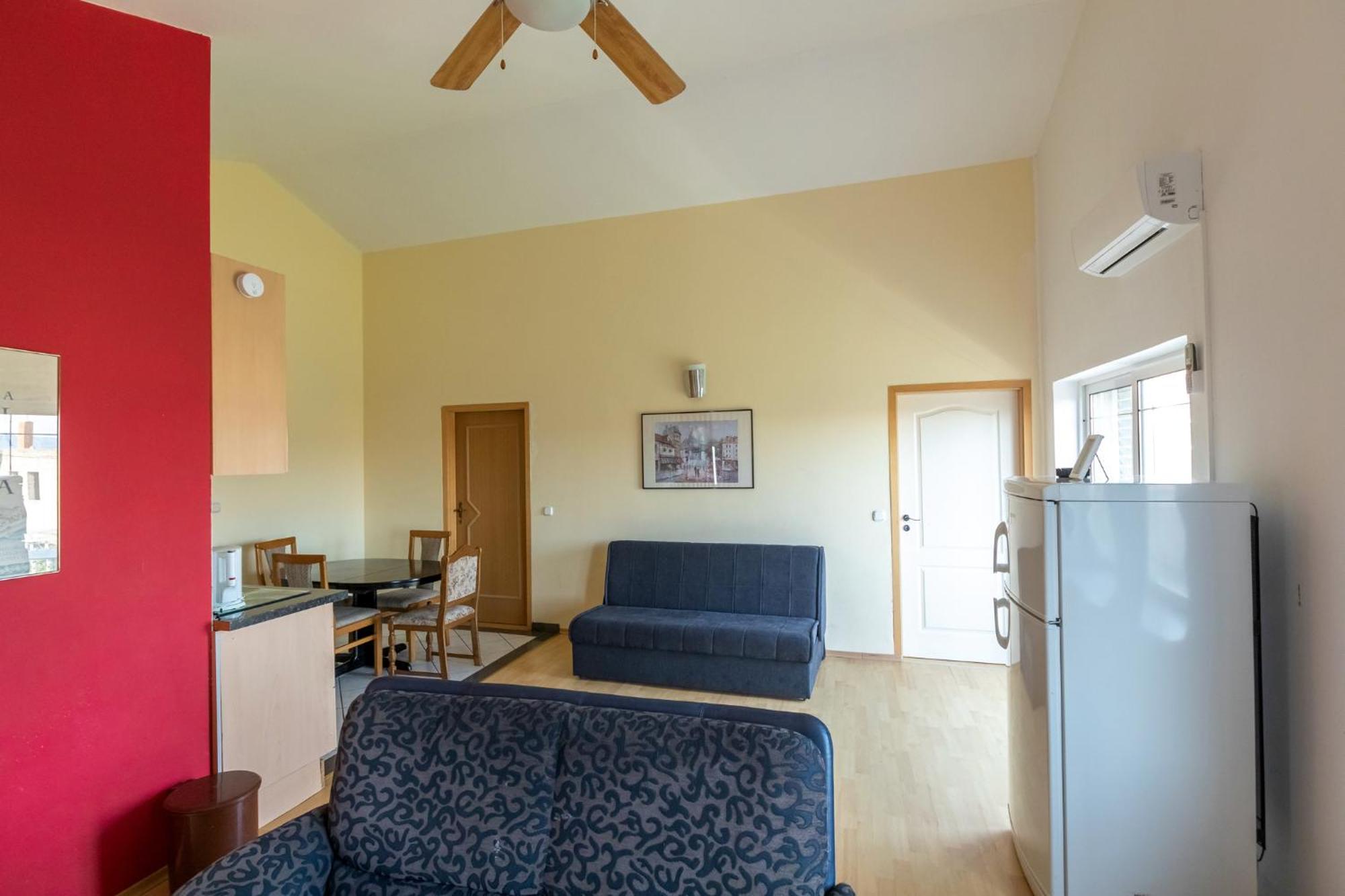Apartment Pero Murter Eksteriør bilde