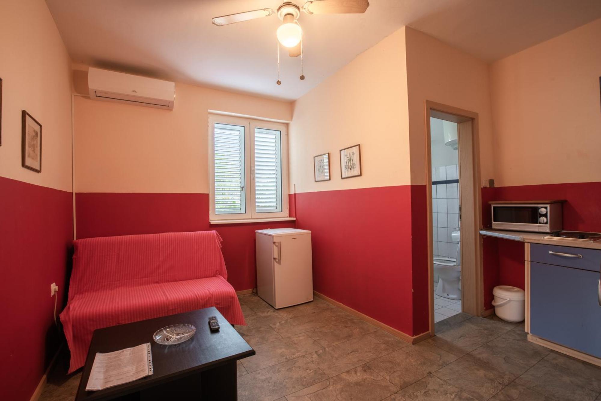 Apartment Pero Murter Eksteriør bilde